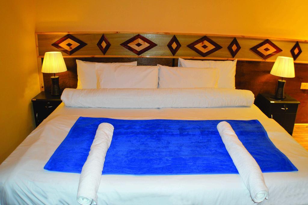Siesta Beach Hotel Maafushi Exterior photo