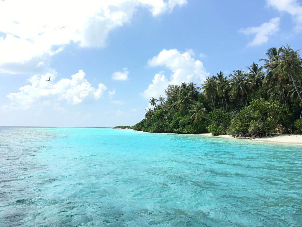 Siesta Beach Hotel Maafushi Exterior photo
