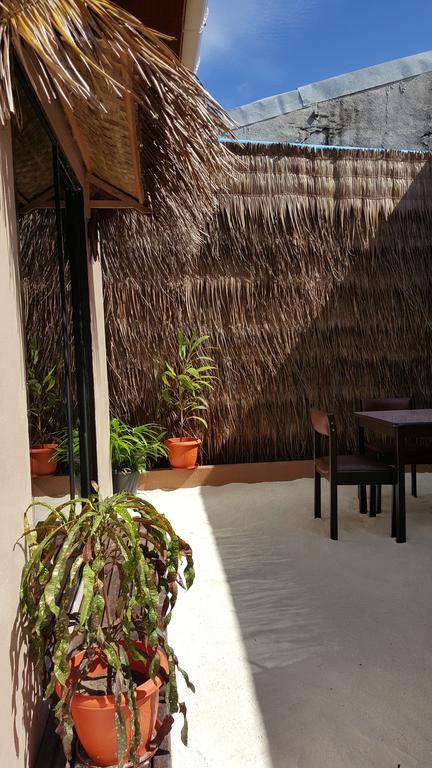 Siesta Beach Hotel Maafushi Exterior photo